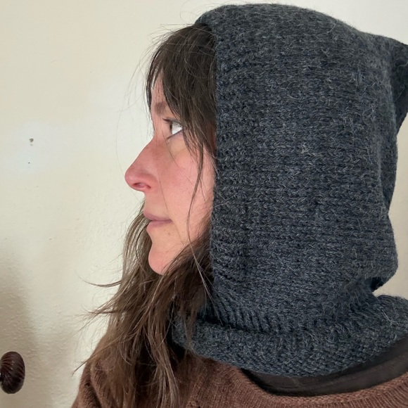 French Alpaca and Merino Pixie balaclava - Picture 3 of 4